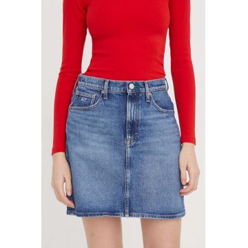 Tommy Jeans fustă din denim mini, evazați DW0DW17049