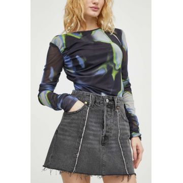 Levi's fustă din denim culoarea gri, mini, creion