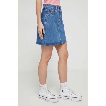 Tommy Jeans fustă din denim mini, evazați DW0DW17667