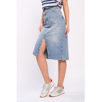 Fusta de denim cu slit frontal