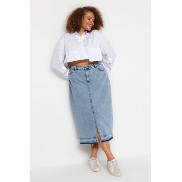 Fusta midi de denim cu slit frontal