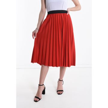 Fusta plisata midi cu elastic negru, rosie