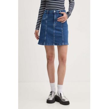 Tommy Jeans fustă din denim mini, evazată, DW0DW19011
