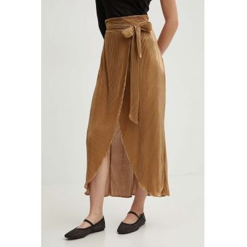 Never Fully Dressed fusta culoarea auriu, maxi, drept, NFDSK423