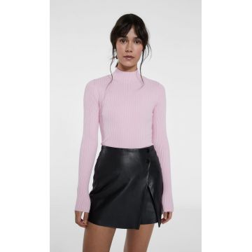 Stradivarius Fustă-Pantalon Scurtă Parte Peste Parte Din Imitație De Piele Negru 42