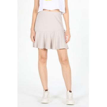 Fusta mini cu terminatie evazata