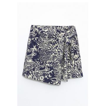 Fusta-pantalon cu model petrecut