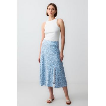 Fusta midi cu slit lateral Fusta midi cu slit lateral