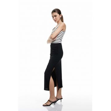 Fusta midi cu slit lateral