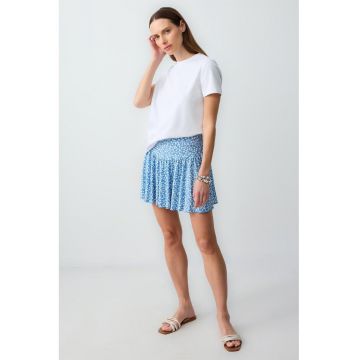 Fusta mini cu model floral Fusta mini cu model floral