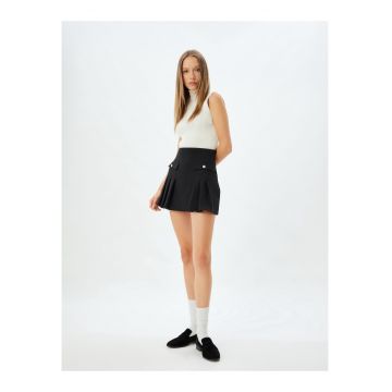 Fusta mini cu talie inalta
