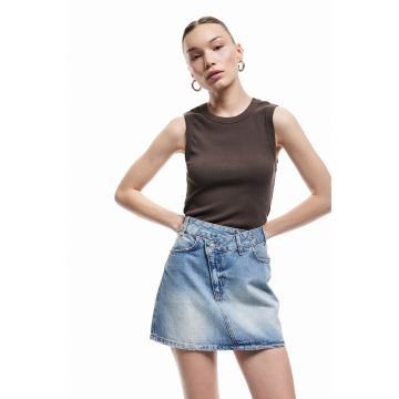Fusta mini din denim