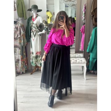 Fusta neagra din piele ecologica acoperita cu tulle
