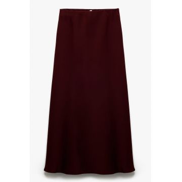Fusta lunga cu aspect de satin