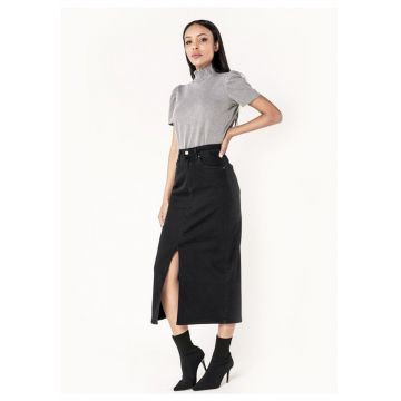 Fusta neagra de denim cu slit frontal P215 M10 17915