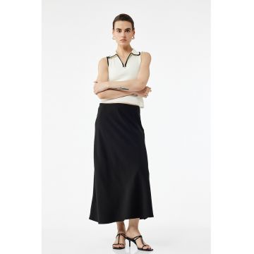 Fusta lunga cu aspect de satin