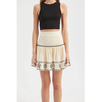 Fusta mini dama  brodata - cu volane - talie inalta - textil - bej