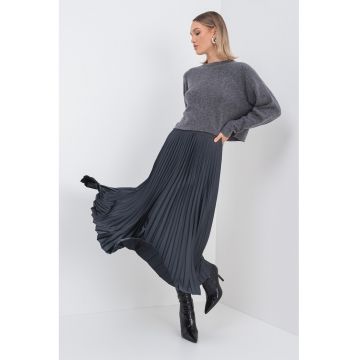 Fusta cu talie inalta si pliuri