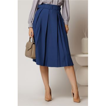 Fusta DY Fashion albastra in clos cu pliuri ample si curea in talie