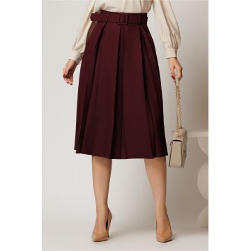 Fusta DY Fashion grena in clos cu pliuri ample si curea in talie