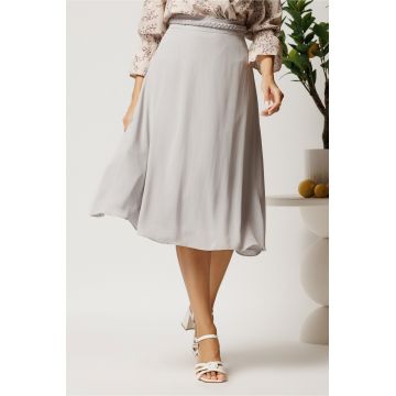 Fusta DY Fashion midi gri din triplu voal in clos cu cordon impletit Fusta DY Fashion midi gri din triplu voal in clos cu cordon impletit