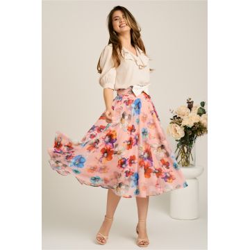 Fusta DY Fashion midi roz din voal in clos cu flori albastre si funda in talie Fusta DY Fashion midi roz din voal in clos cu flori albastre si funda in talie