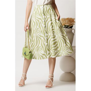 Fusta DY Fashion midi verde olive cu imprimeu in clos cu nasturi Fusta DY Fashion midi verde olive cu imprimeu in clos cu nasturi