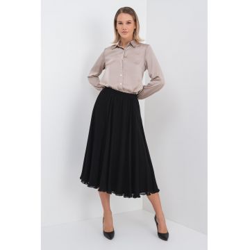 Fusta evazata cu talie inalta