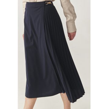 Fusta midi cu pliuri si design petrecut