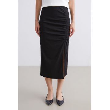 Fusta midi cu slit adanc