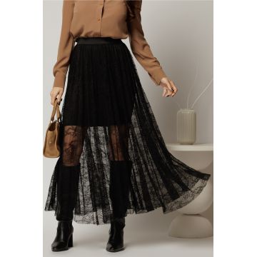 Fusta midi neagra in clos din dantela cu elastic in talie