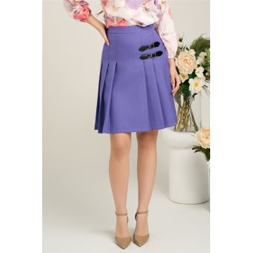 Fusta office din stofa lila cu catarame si pliuri Fusta office din stofa lila cu catarame si pliuri