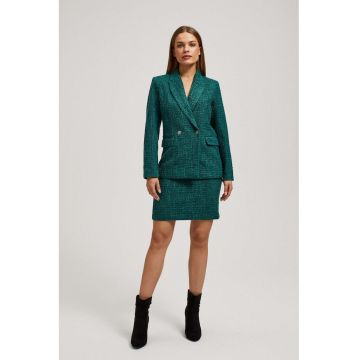 cu nasturi decorativi