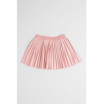 Fusta cu pliuri si talie elastica