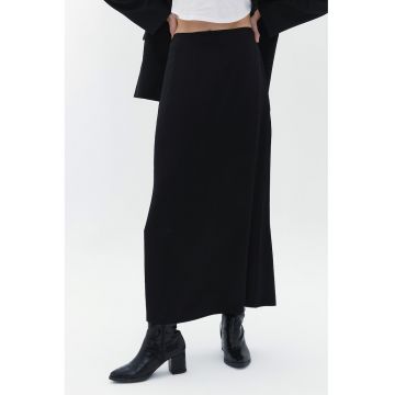 Fusta lunga cu croiala dreapta