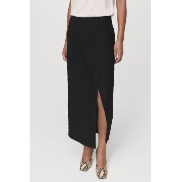 Fusta midi cu croiala petrecuta