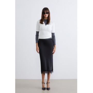 Fusta midi cu garnituri din dantela