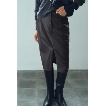 Fusta midi din piele ecologica cu slit frontal