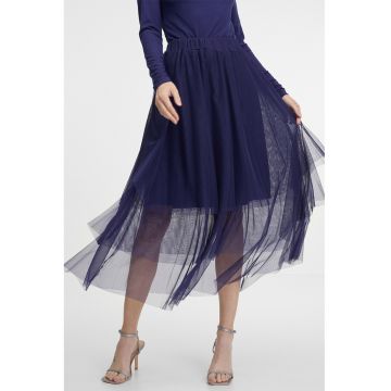 Fusta midi din tul