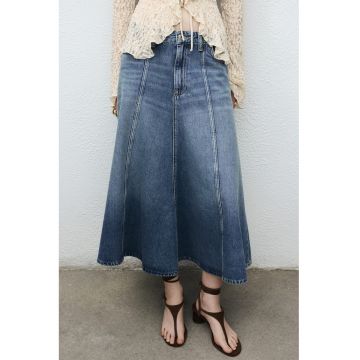 Fusta midi evazata din denim