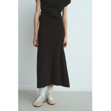 Fusta midi tricotata fin