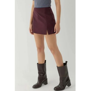 Fusta scurta -  slim fit - cu slit - mov -