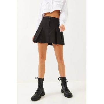 Fuste -  Comerciant - Femei - Fusta mini plisata cu talie inalta LUCCI - Negru -