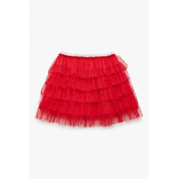 Fusta cu tul stratificata evazata