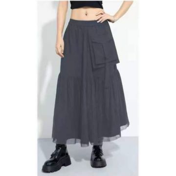 Fusta lunga cu insertie de tulle si buzunar aplicat, gri