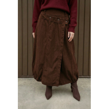 Fusta lunga din catifea reiata cu design petrecut, maro