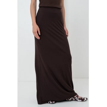 Fusta maxi cu model uni si talie inalta - Maro