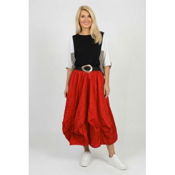 Fusta midi ampla din bumbac, cu fronseuri si buzunare, rosie