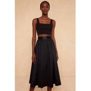 Fusta evazata cu buzunare laterale - Negru