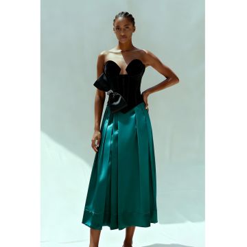 Fusta evazata cu buzunare laterale - Verde englez